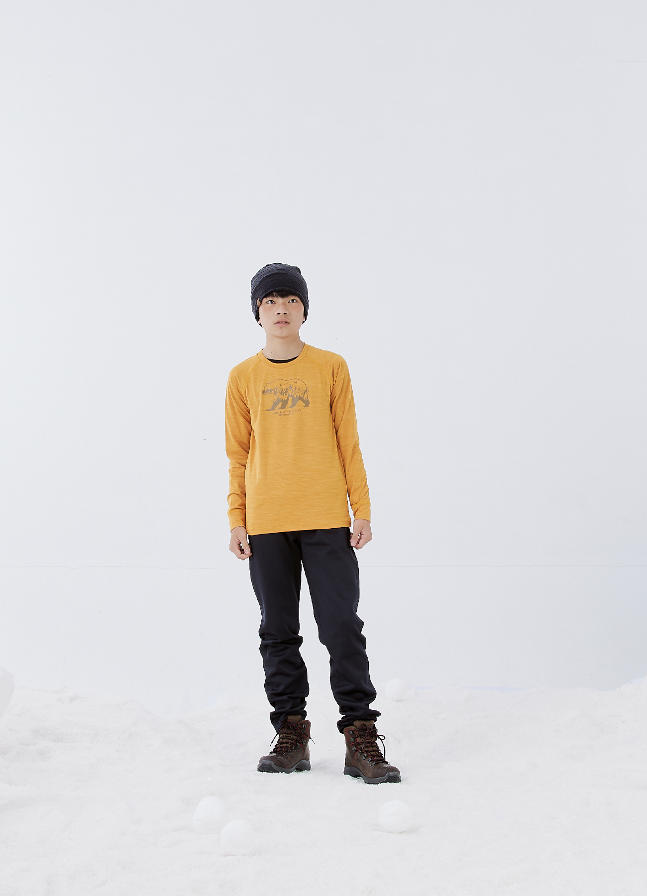 童圓領圖騰雲彩紗透氣快乾保暖上衣