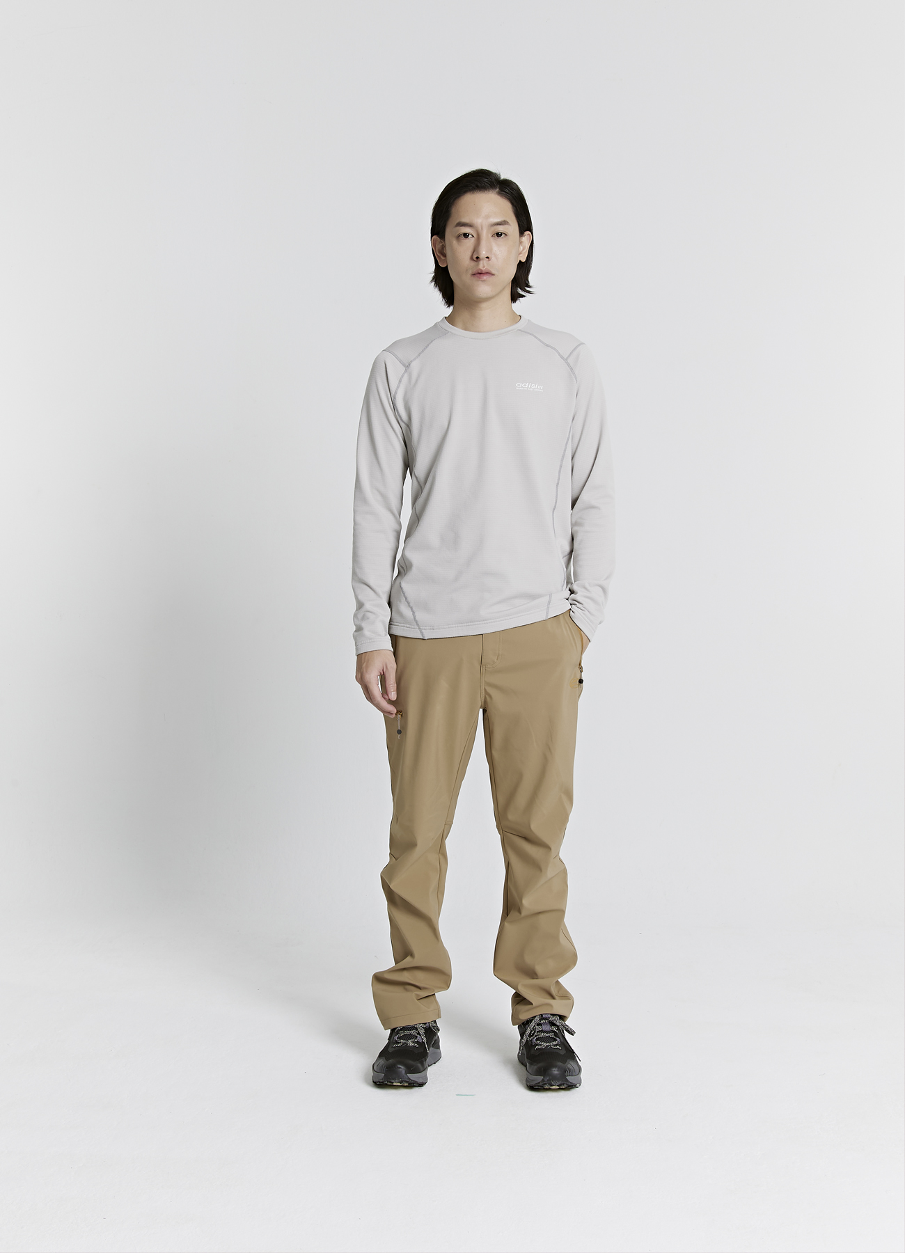 女半門襟動態保暖快乾上衣(三色）